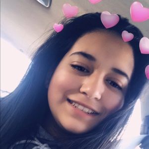 Meet your Posher, Yaritza